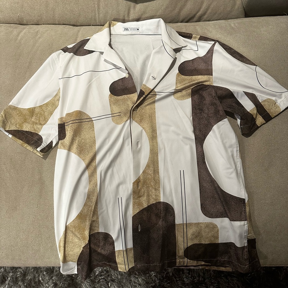 Zara Button Up shirt